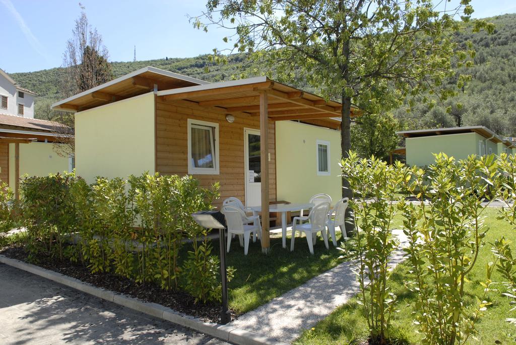 Camping Brione Hotel Riva del Garda Exterior photo